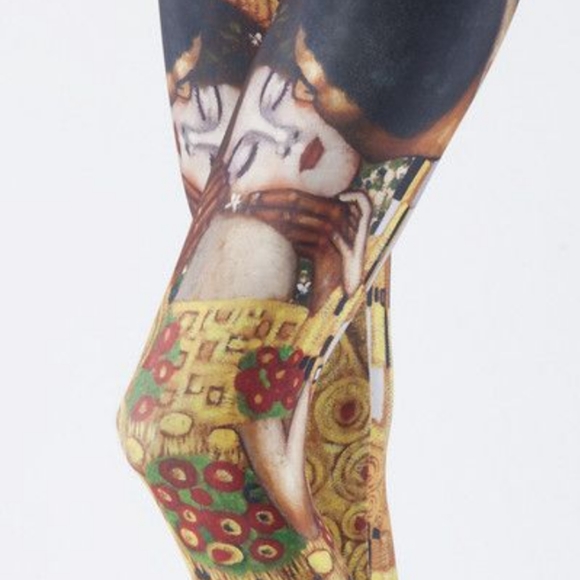 Blackmilk Pants - EUC Blackmilk "The Kiss" Leggings